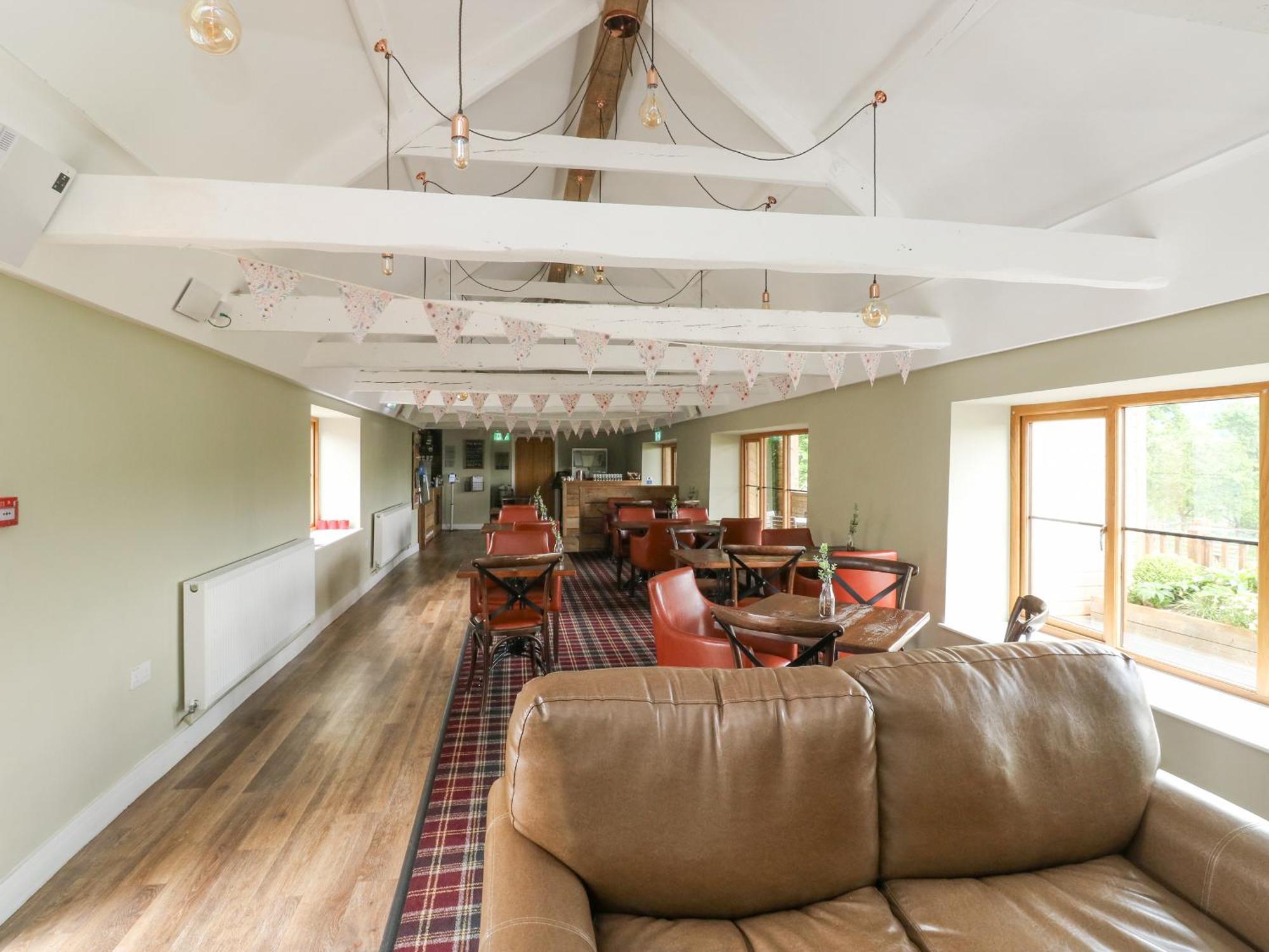 Harcombe House Bungalow 1 Ньютон Эбэт Экстерьер фото