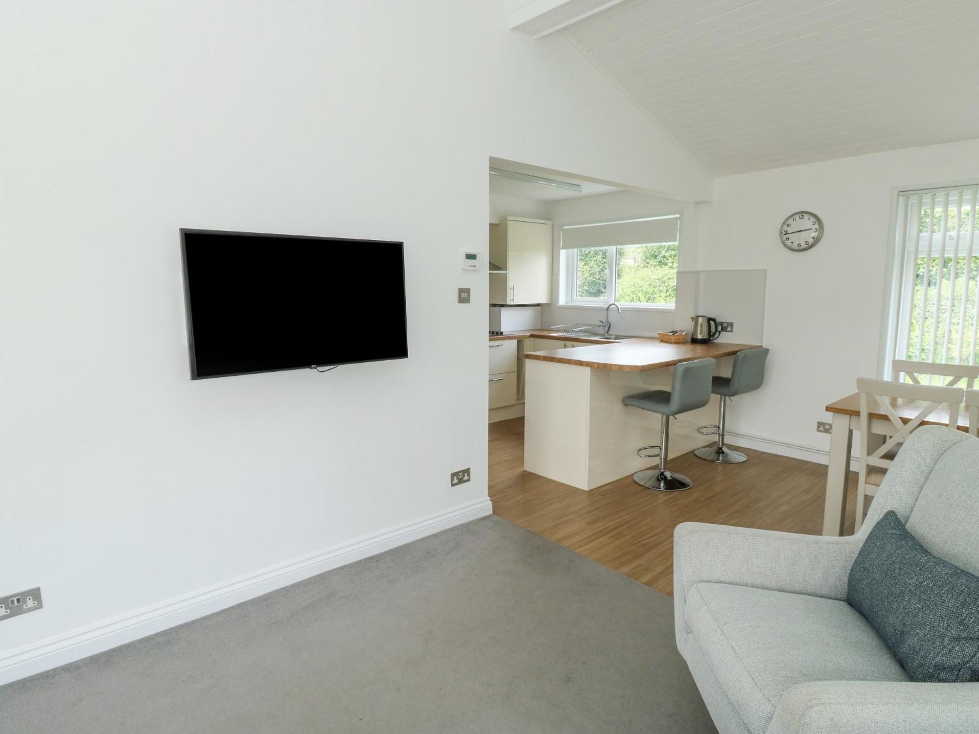Harcombe House Bungalow 1 Ньютон Эбэт Экстерьер фото